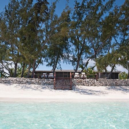 Hollywood Beach Suites Turks And Caicos Whitby Facilities photo